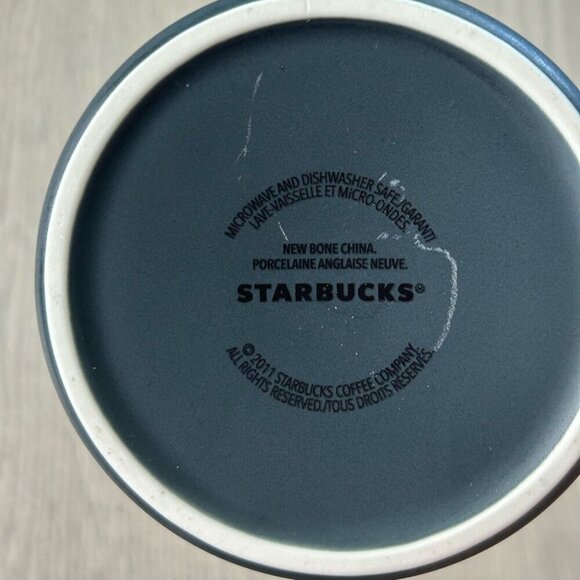 Starbucks Mug 2011 Vespa Moped Scooter Matte Black & Army Olive Green 16 oz - Picture 5 of 7